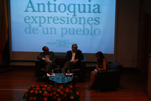 Panel Desarrollo del pensamiento empresarial en Antioquia.jpg